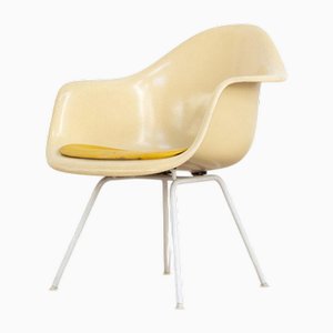 Dax Armlehnstuhl von Charles & Ray Eames für Vitra