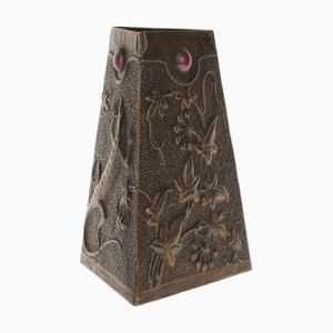 Art Nouveau Hammered Bronze Lizard Vase with Inlaid Stones