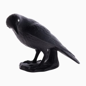 Sculpture Oiseau Corbeau Antique en Basalte Noir Wedgwood Jasperware