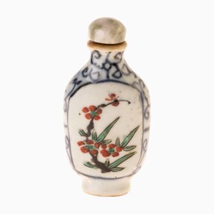 Antique Chinese Hand-Painted Porcelain Ceramic Snuff Bottle