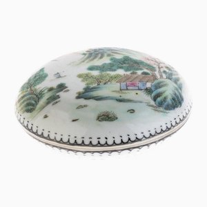 Chinese Hand Painted Porcelain Ceramic Lidded Box