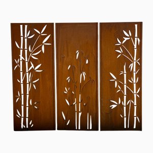 Steel Garden Wall by Stefan Traloc
