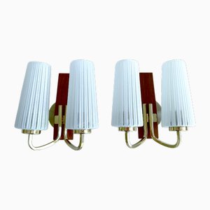 Moderne dänische Wandlampen aus Teak & Glas, 1960er, 2er Set