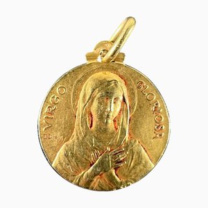 French Dropsy Virgo Gloriosa Virgin Mary Medal Pendant in18 Karat Yellow Gold, 1920s