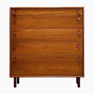 Chest of Drawers in Teak from Meredew