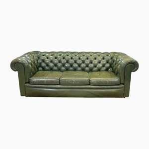Divano Chesterfield a tre posti in pelle verde, anni '70