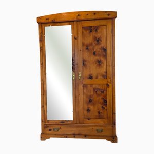 Armoire en Pin avec Miroir