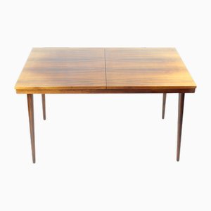 Mesa de comedor extensible Mid-Century moderna de nogal de Mier, Checoslovaquia, años 60