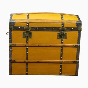 Yellow Curved Trunk, 1890s