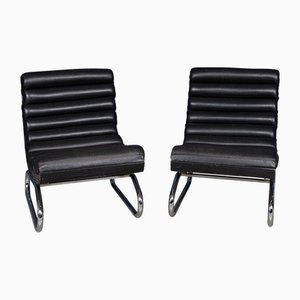 Set von italienischen Vintage Bauhaus inspirierten schwarzen Ledersesseln, 1970