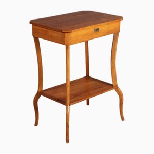 Kleiner Beistelltisch, 1840