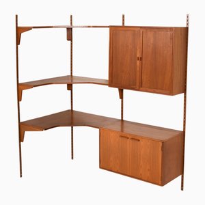 Libreria ad angolo in teak di Kai Kristiansen per FM Feldballes Møbelfabrik, anni '60