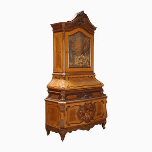 Antike Kommode mit geschnitzten Mahagoni Schubladen, 20. Jh., Italien