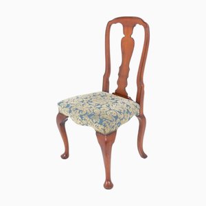 Sillas de comedor Queen Anne de madera de cerezo, años 20. Juego de 6