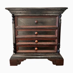 17th Century Dresser Model