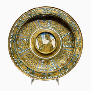 Lustre Plate with Bella, 1520