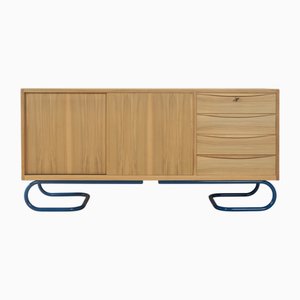 Aparador Bauhaus de nogal, años 50