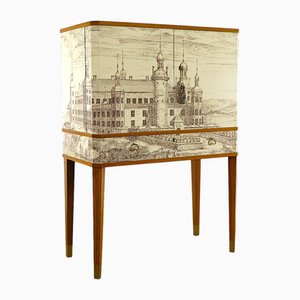 Scandinavian Modern Bar Cabinet in Mahogany with Illustration of Läckö Castle from Förenade Möbler, Sweden, 1950s