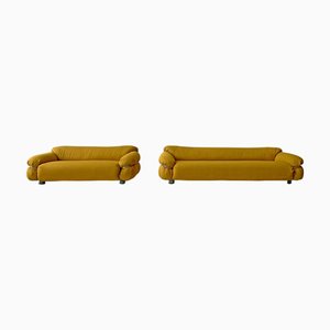 Canapés Sesann Bouclé Jaunes par Gianfranco Frattini pour Cassina, 1970s, Set de 2