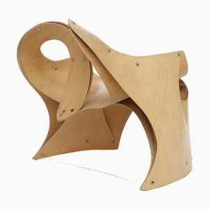 Sillón escultural de contrachapado, años 50