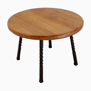 Table Basse Ronde avec Socle en Fer Forgé Torsadé, France, 1960s