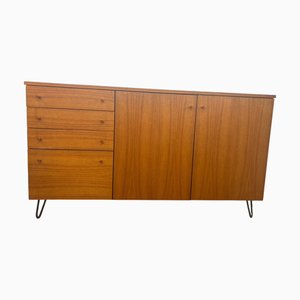 Enfilade Mid-Century sur Pieds en Métal, 1960s