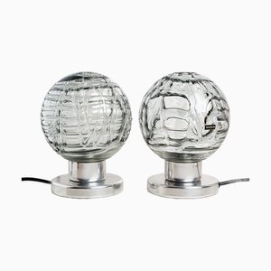Tischlampen mit Chromfuß und Glaslampenschirmen von Doria Leuchte, Deutschland, 1970, 2er Set