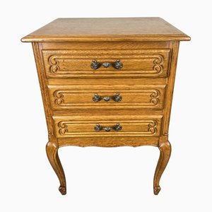Table de Chevet Louis XV Vintage en Chêne Sculpté, France