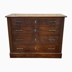 Late 19th Century Walnut Chest of Drawers