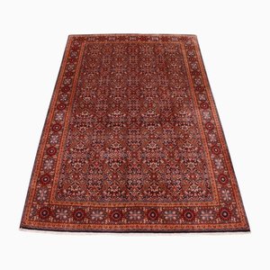 Middle Eastern Hand-Knotted Sarough Rug