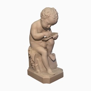 Schreibende Kinderskulptur von Sèvres, 1920er-1940er