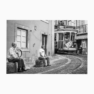 Jeremy Lempin, Lissabon, Tram 28 Passing, 2013, Kunstdruck