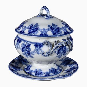 Blue and White Pearl Porcelain Soup Tureen with Plate from Wedgwood, Set of 2