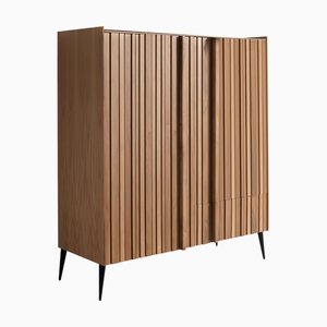 Denver Nussholz Schrank von Lola Glamour