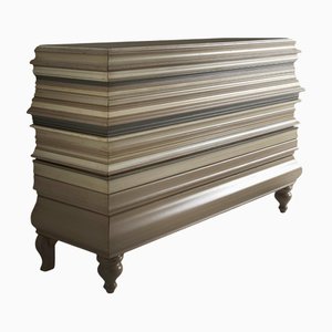 Le Mèr Chest of Drawers by Lola Glamour