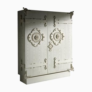 Arthur Cabinet by Lola Glamour
