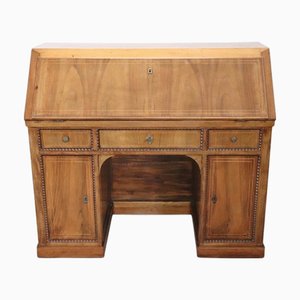 Antique Writing Desk in Walnut, 1820s