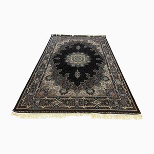 Tappeto etnico fatto a mano in seta