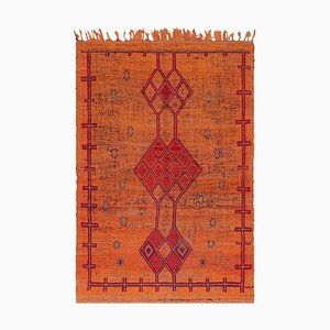 Marokkanischer Vintage Teppich in Rostrot mit roten & blauen Diamantmedaillons von Rug & Kilim