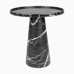 Table d'Appoint Cone en Marbre Noir de Kiwano Concept