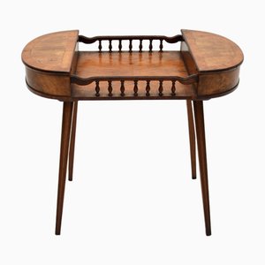 Table d'Appoint en Noyer, 1920s