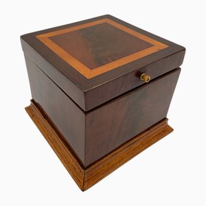Biedermeier Cubic Box in Mahogany and Maple, Austria, 1840s