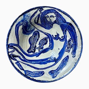 Mediterranean Studio Ceramic Art Wall Plate with Modernist Female Nude & Fish Motif, Southern France, Early 1960s