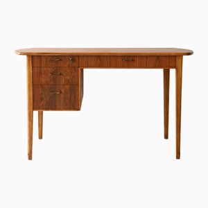 Skandinavischer Vintage Schreibtisch aus Eschenholz & Nussholz, 1950er/1960er