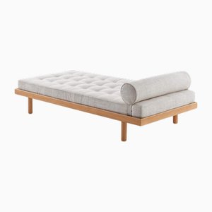 Divan LC35 Maison Du Brésil par Charlotte Perriand pour Cassina