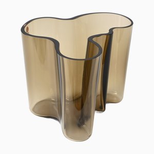 Savoy Vase aus Rauchglas von Alvar Aalto für Iittala, 1990er