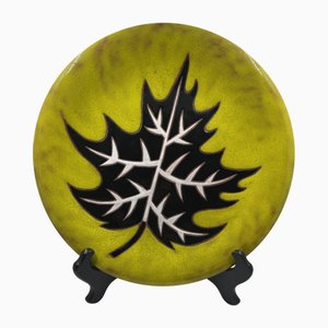 Assiette avec Feuille d'Érable par Jean Picart Ledoux