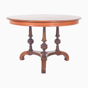 English Round Tea Table in Walnut, 1920s