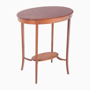 English Oval Coffee Table with Curved Legs, 1920s