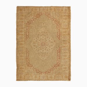 Antiker Kayseri Teppich aus Seide in Braun und Beige mit Medaillon-Feld